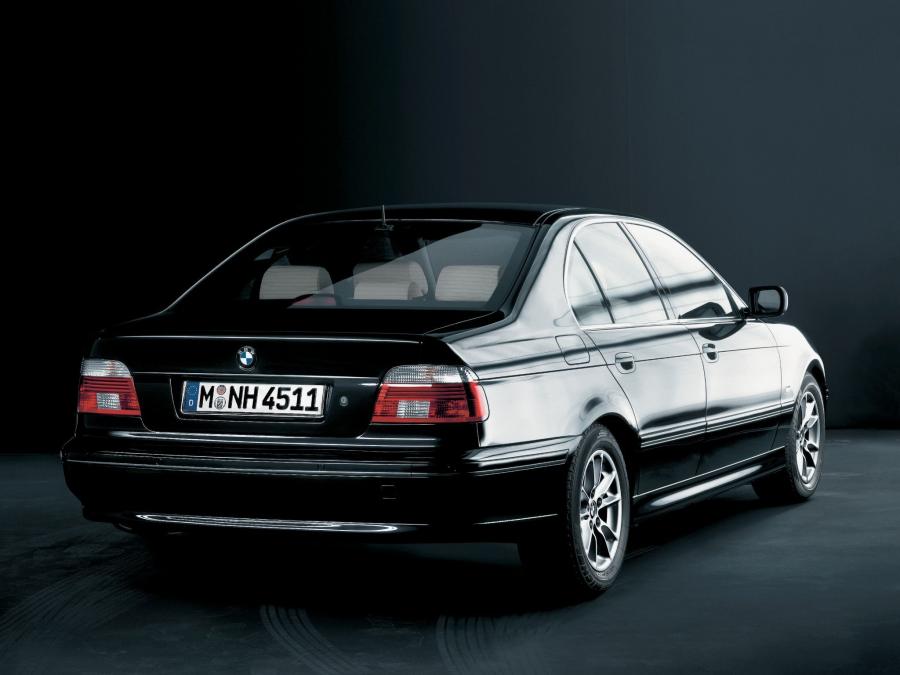  BMW 5-Series High-Line Sport 2003 года  (фото 2 из 2)